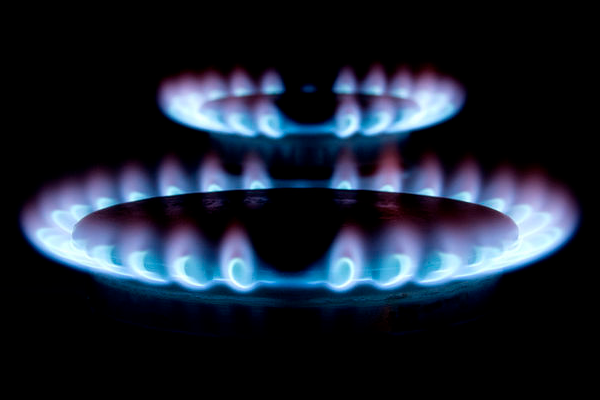 Photo by <a href="https://en.wikipedia.org/wiki/Fuel_gas#/media/File:Light_my_fire_(2152952690).jpg" target="_blank">Michal Osmenda</a>. CC BY-SA 2.0