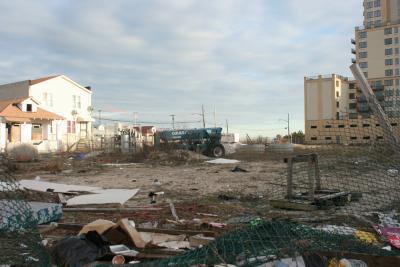 The Far Rockaways, an exposed peninsula of NYC, was one of the areas hardest hit by Hurricane Sandy, which destroyed many businesses and displaced hundreds of families. The Working World has helped form Worker-Owned Rockaway Co-operatives (WORCs), and is currently developing five worker-owned businesses: a construction company, a bakery, a health food store, an entertainment collective, and a pupuseria.